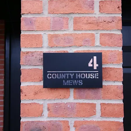 Centre Mews House Casa de Férias *